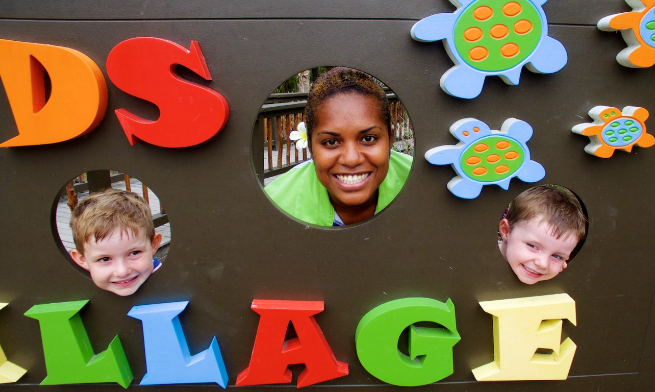 VOMO-Kids-Club-Smiling-Faces