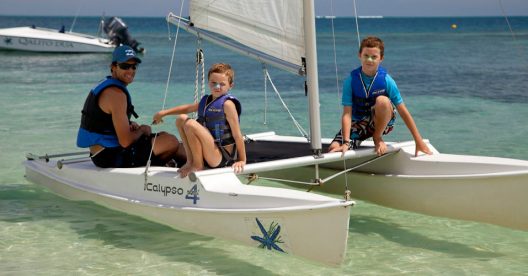 Castaway - kids and dad on boat