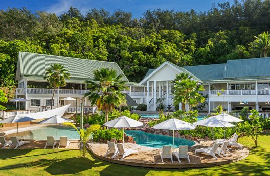 Malolo Restaurants & Pools