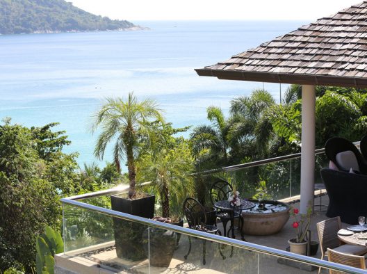 Villa Amanzi Phuket View Bedroom