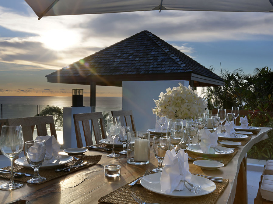Villa Changrajang Phuket Outdoor Dining