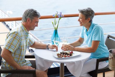 holland-america-couple