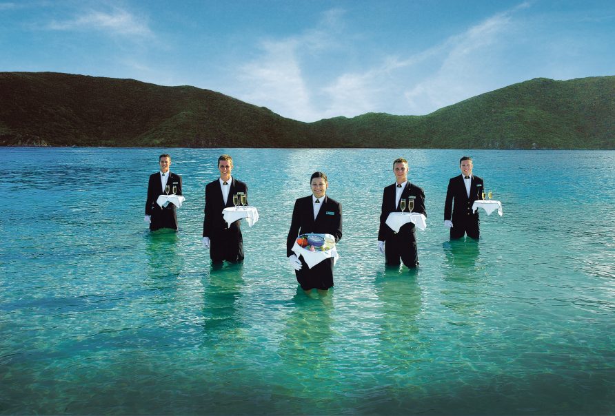 seabourn-staff-in-water
