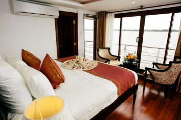 Cruiseco Adventurer Stateroom