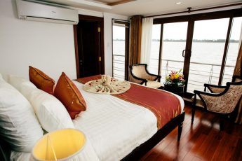 Cruiseco Adventurer Stateroom