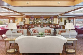 Uniworld River Royale