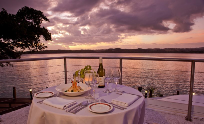 Shangrila Fiji romantic dinner 3