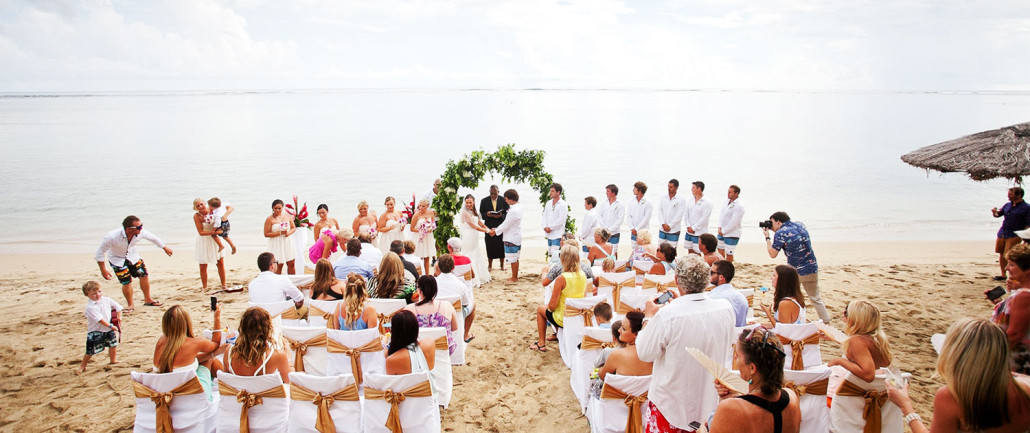 Outrigger-Fiji-Wedding-Beach