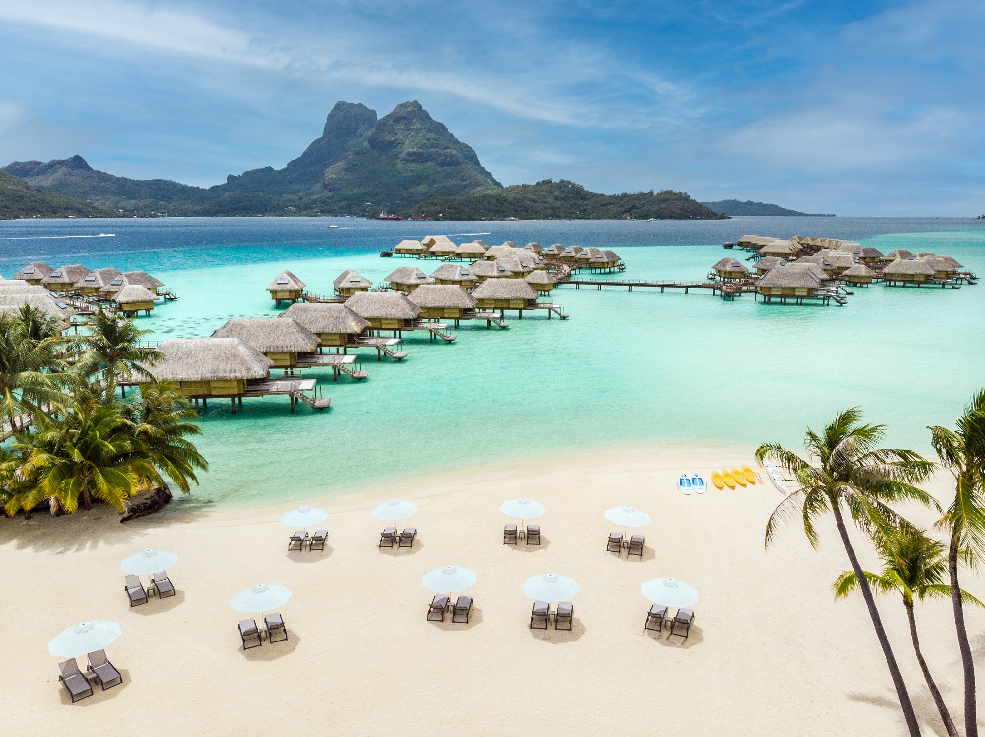 BOB_Le-Bora-Bora-by-Pearl-Resorts_Aerial-view©Le-Bora-Bora-by-Pearl-Resorts-10